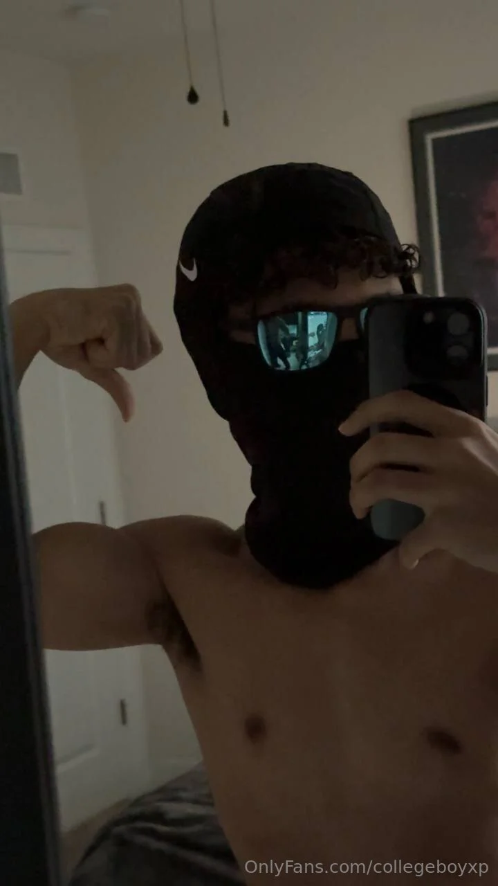 CollegeboyXP OnlyFans premium content 35 - collegeboyxp exclusive collection
