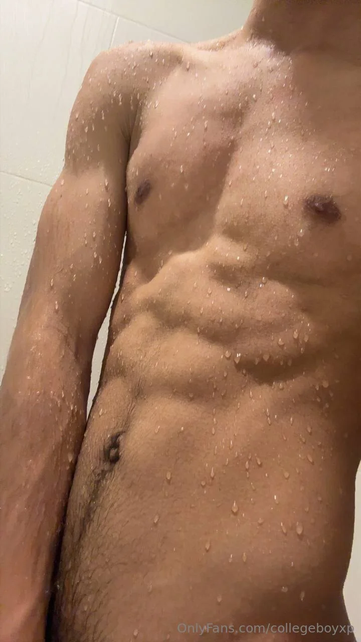 CollegeboyXP OnlyFans premium content 22 - collegeboyxp exclusive collection