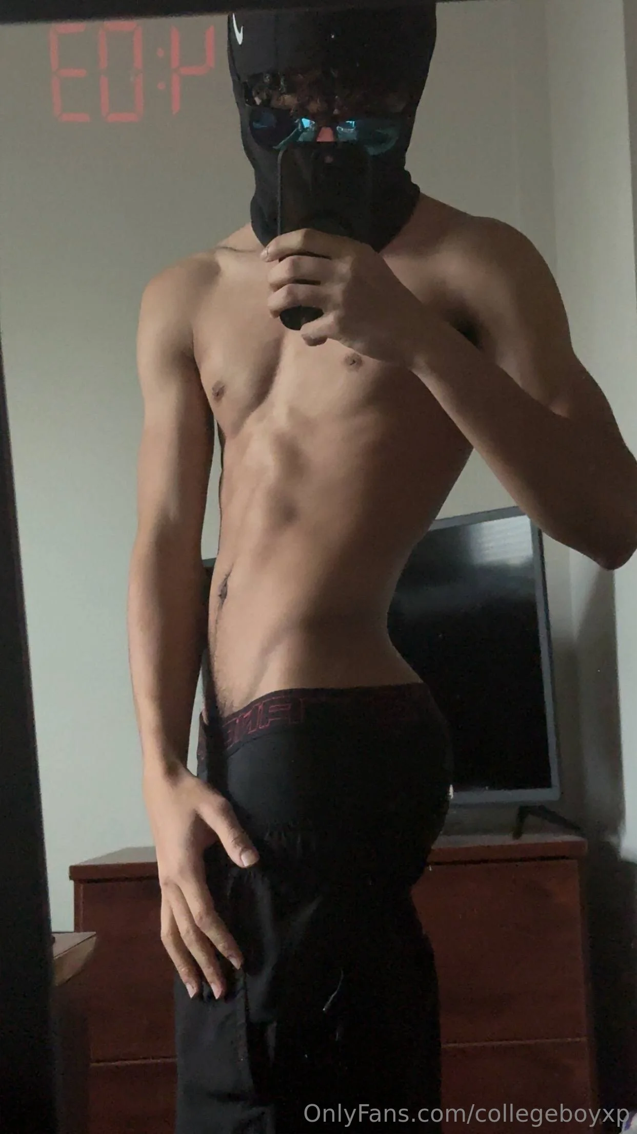 CollegeboyXP OnlyFans premium content 11 - collegeboyxp exclusive collection