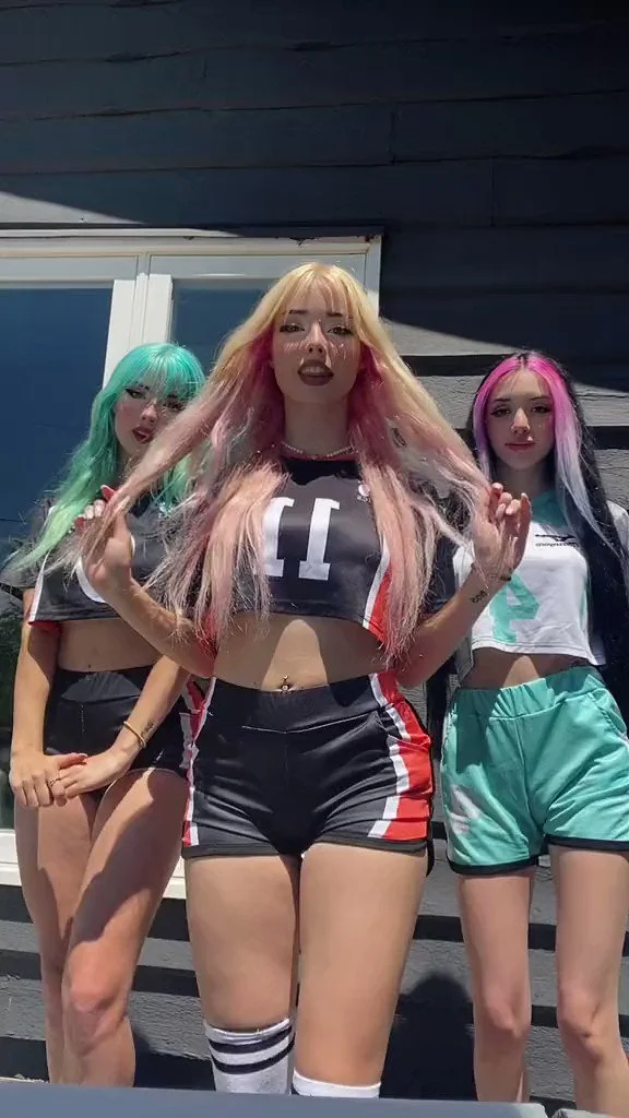 Alyri OnlyFans premium content 20 - alyri exclusive collection