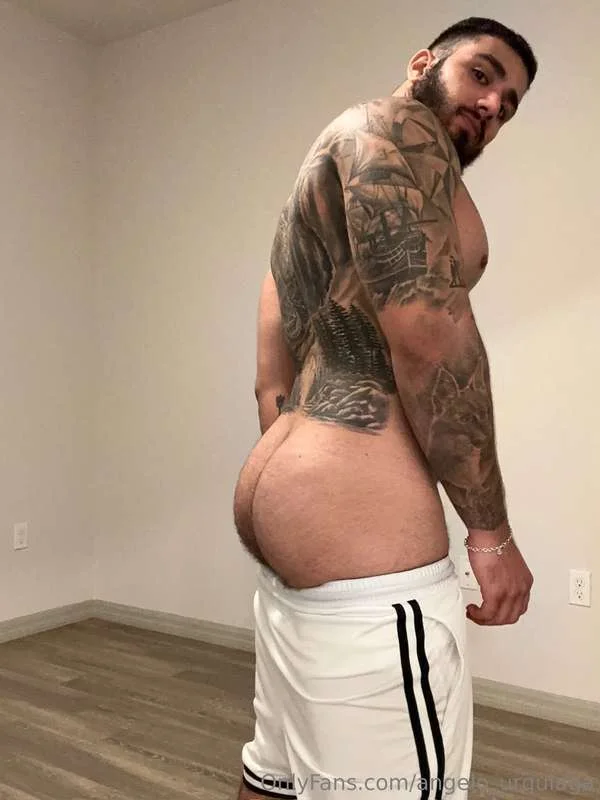 Papi Angelo OnlyFans premium content 7 - angelo_urquiaga exclusive collection