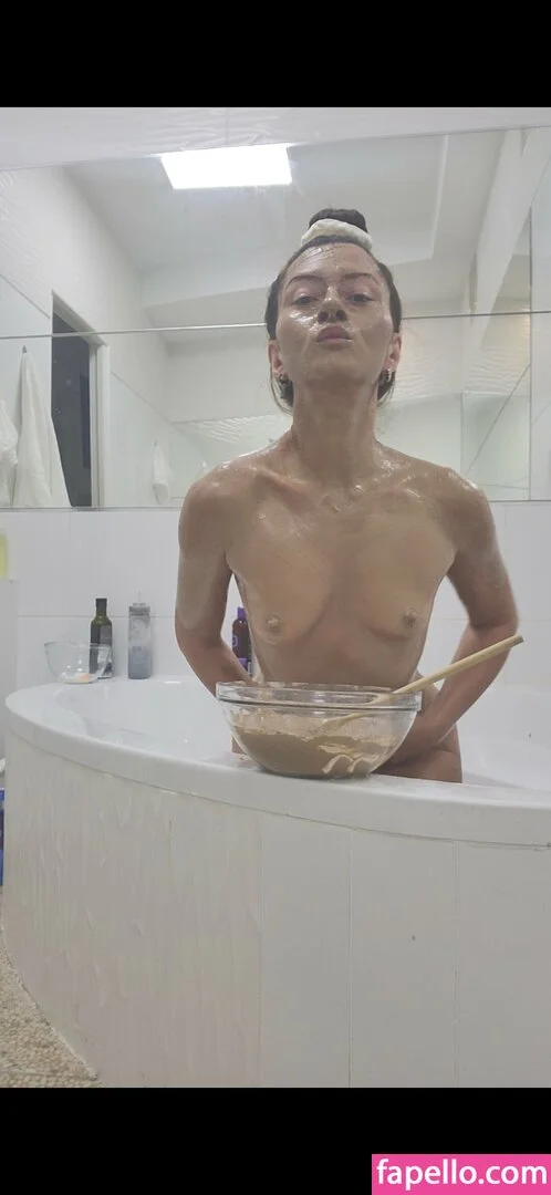 Aura Paradis OnlyFans premium content 4 - auraparadis exclusive collection