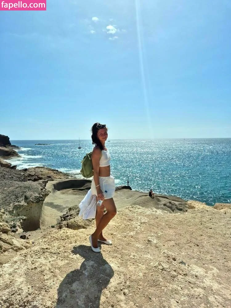 Aura Paradis OnlyFans premium content 9 - auraparadis exclusive collection