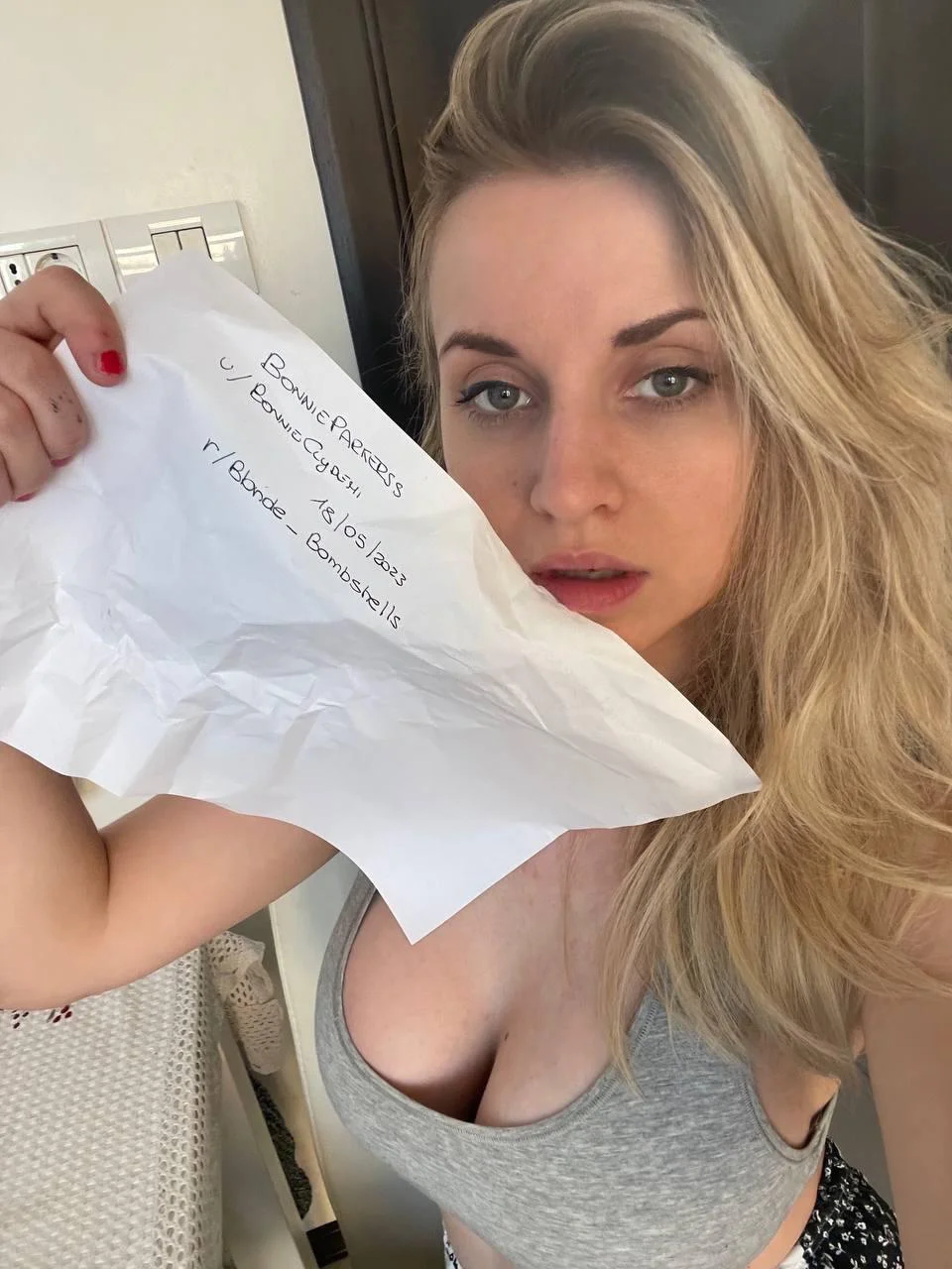 Bonnie Parker✨ OnlyFans premium content 29 - bonnieparkerss exclusive collection