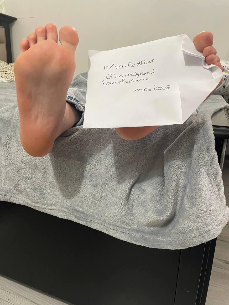 Bonnie Parker✨ OnlyFans premium content 24 - bonnieparkerss exclusive collection