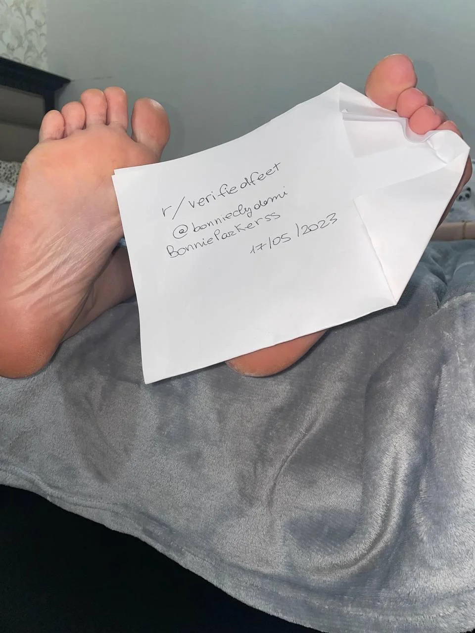 Bonnie Parker✨ OnlyFans premium content 23 - bonnieparkerss exclusive collection