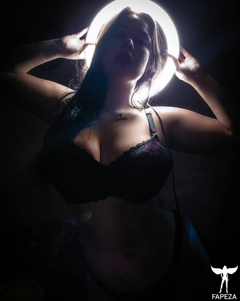 Carli Charlotte OnlyFans premium content 4 - carlicharlotte exclusive collection