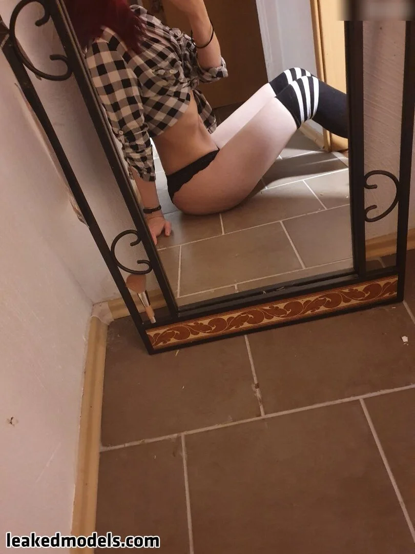 foxy OnlyFans premium content 1 - foxy.98 exclusive collection