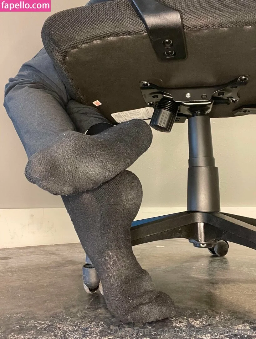 His Talented Toes OnlyFans premium content 15 - histalentedtoes exclusive collection