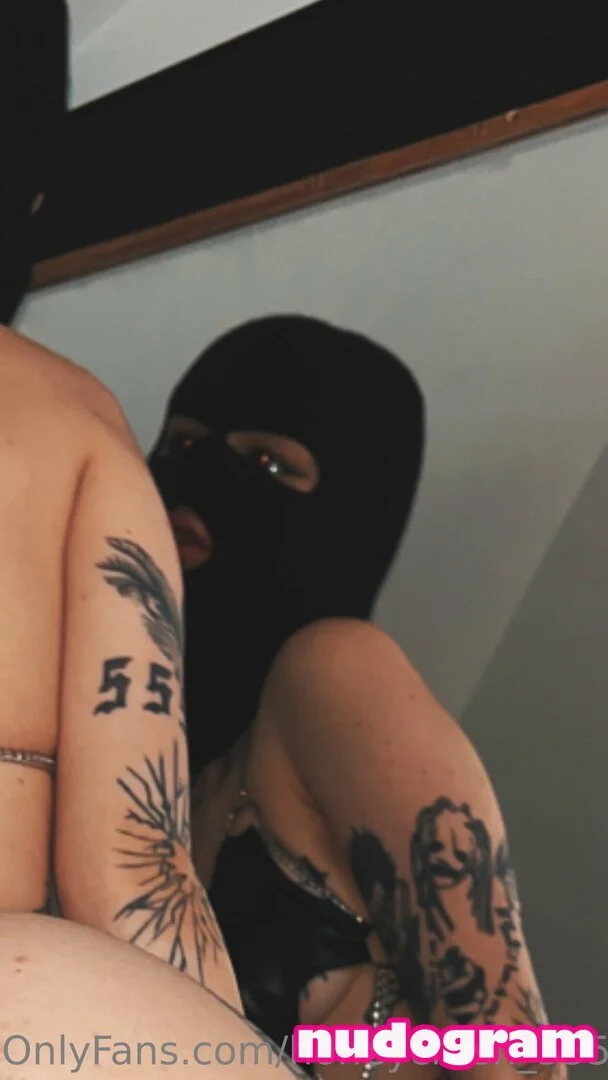 Zara OnlyFans premium content 11 - honeycrush_555 exclusive collection