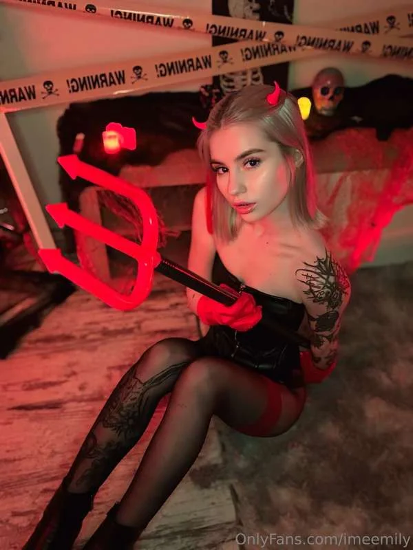 Emily OnlyFans premium content 9 - imeemily exclusive collection