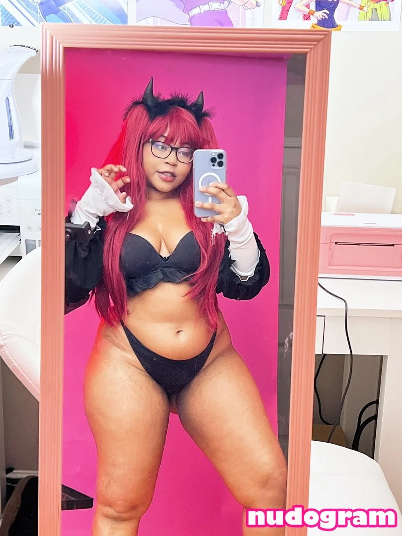 Ria OnlyFans premium content 5 - itsriaparker exclusive collection