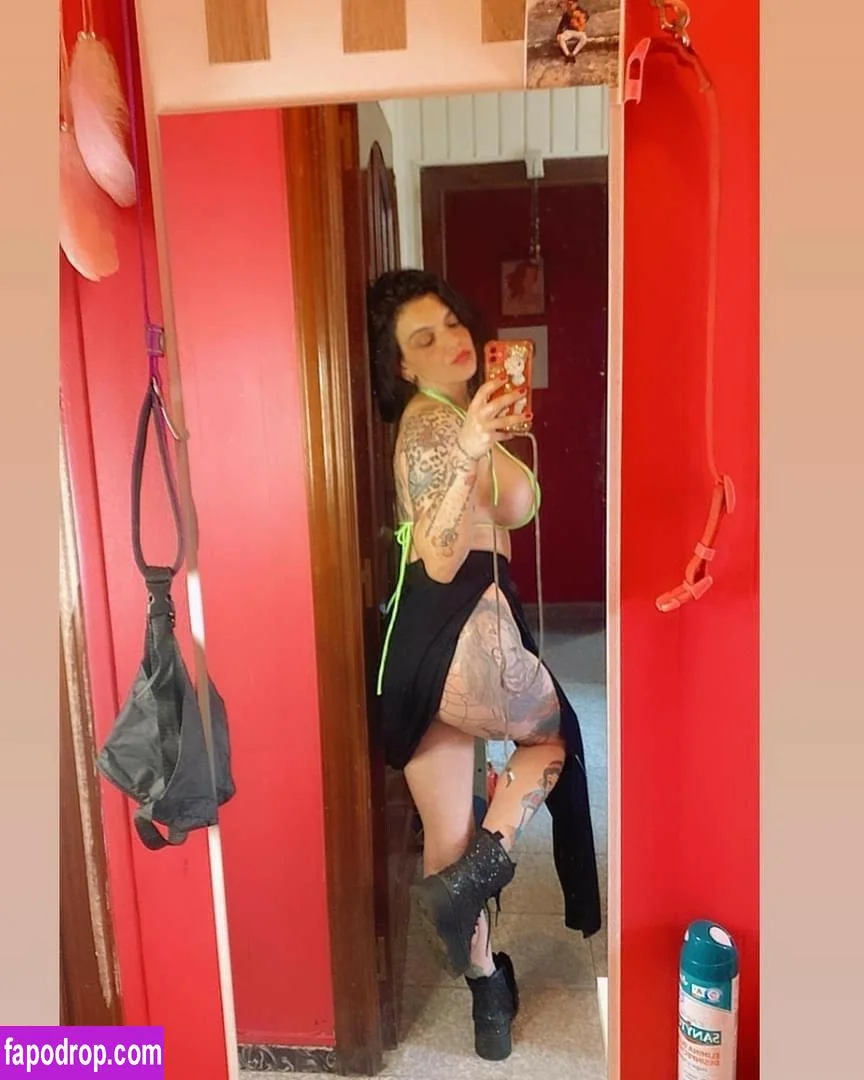 Katypetunia OnlyFans premium content 13 - katypetunia exclusive collection