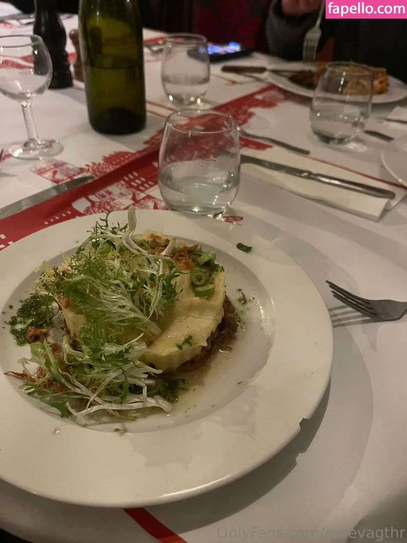 Maeva 🏳️‍⚧️ OnlyFans premium content 10 - maevagthr exclusive collection