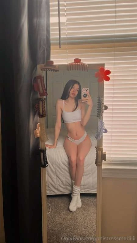 Madi OnlyFans premium content 14 - mistressmadiiii exclusive collection