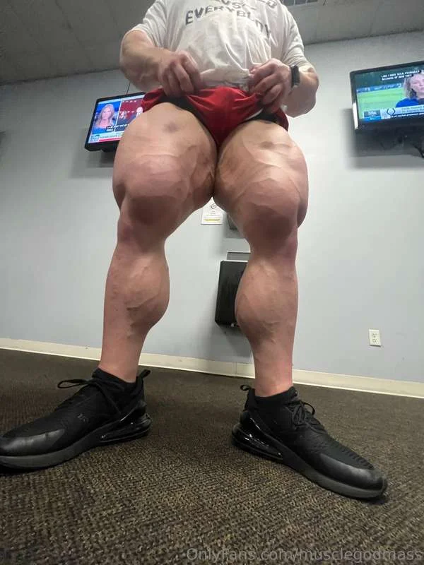 Musclegod Mass OnlyFans premium content 17 - musclegodmass exclusive collection