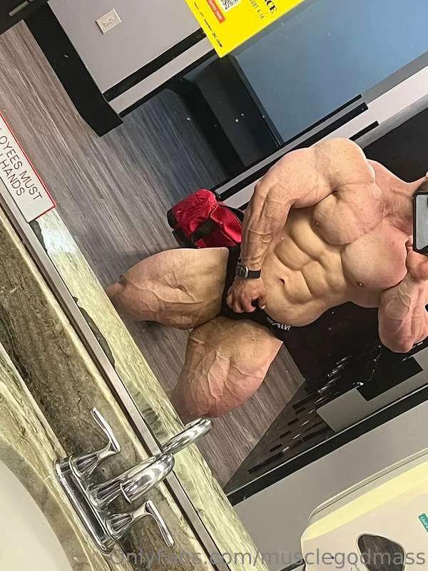 Musclegod Mass OnlyFans premium content 15 - musclegodmass exclusive collection