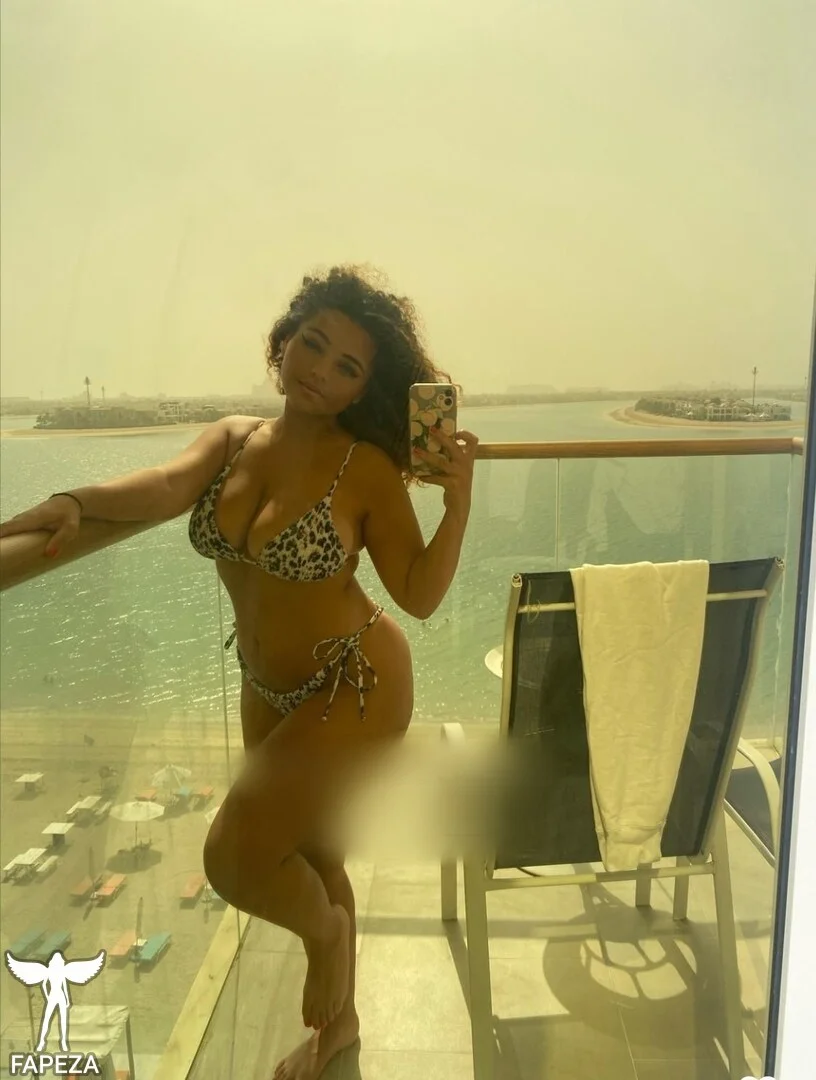 Eva OnlyFans premium content 2 - pomponette exclusive collection