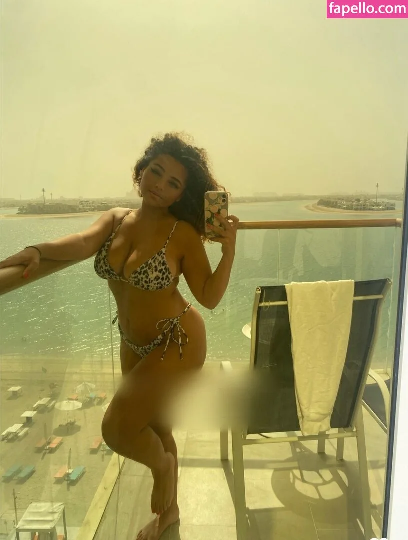 Eva OnlyFans premium content 9 - pomponette exclusive collection