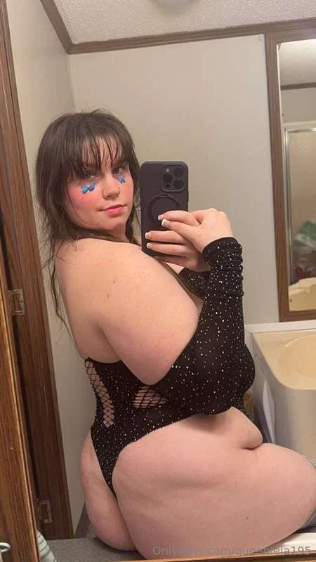 Roxanne 🤍 OnlyFans premium content 5 - queenleia195 exclusive collection