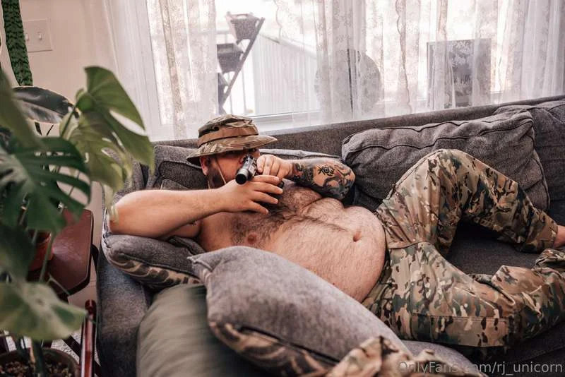 RJ OnlyFans premium content 18 - rj_unicorn exclusive collection