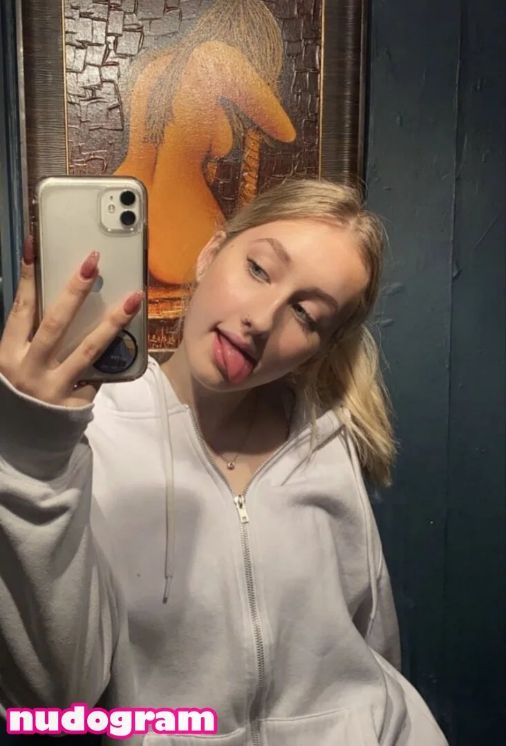 Tink 🫦 OnlyFans premium content 9 - tinyytink exclusive collection