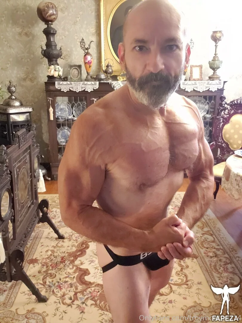 Troy Montana OnlyFans premium content 23 - troymontana14 exclusive collection