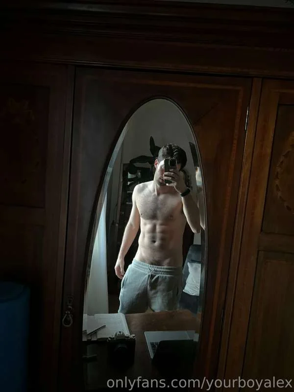 Alex 👑 OnlyFans premium content 25 - yourboyalex exclusive collection