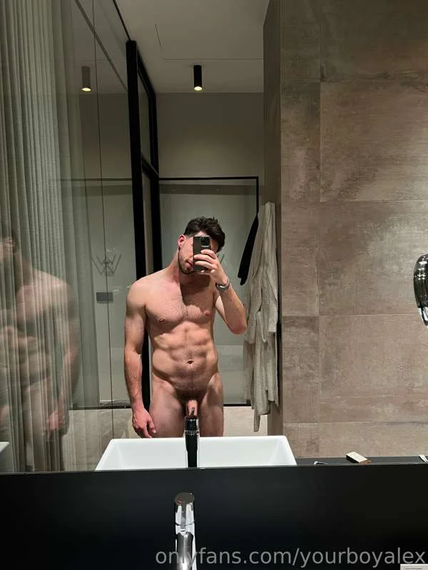 Alex 👑 OnlyFans premium content 18 - yourboyalex exclusive collection