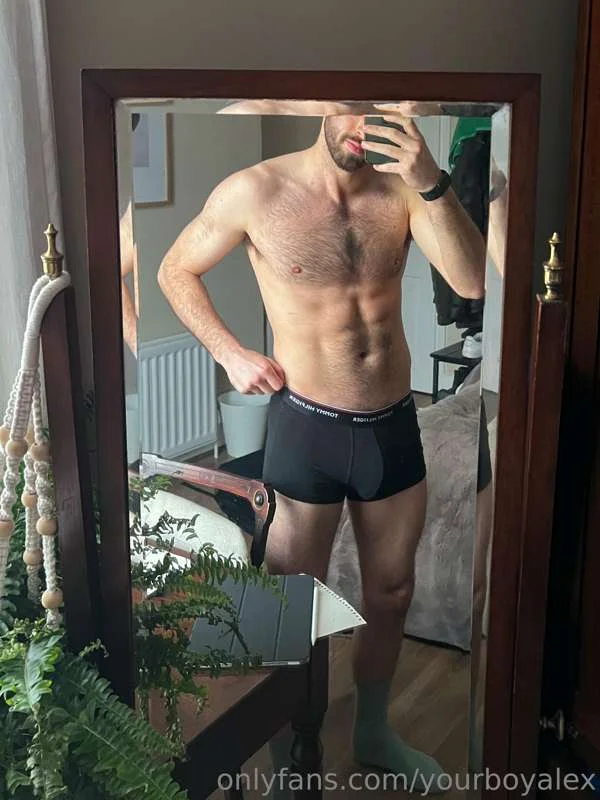 Alex 👑 OnlyFans premium content 28 - yourboyalex exclusive collection