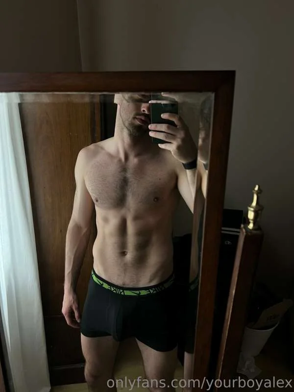 Alex 👑 OnlyFans premium content 29 - yourboyalex exclusive collection