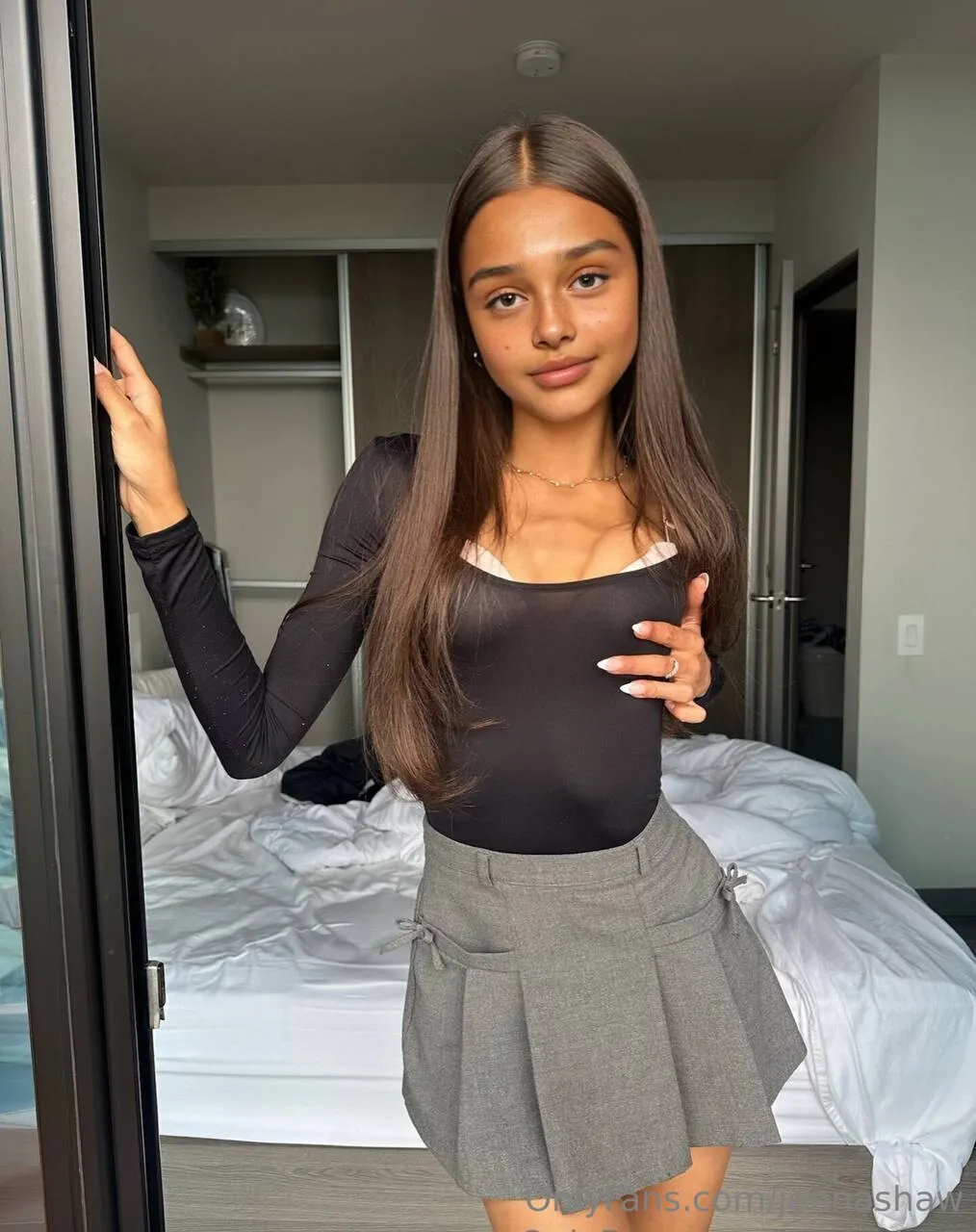 Jenna 🦋🌼 OnlyFans premium content 16 - jennashaw exclusive collection