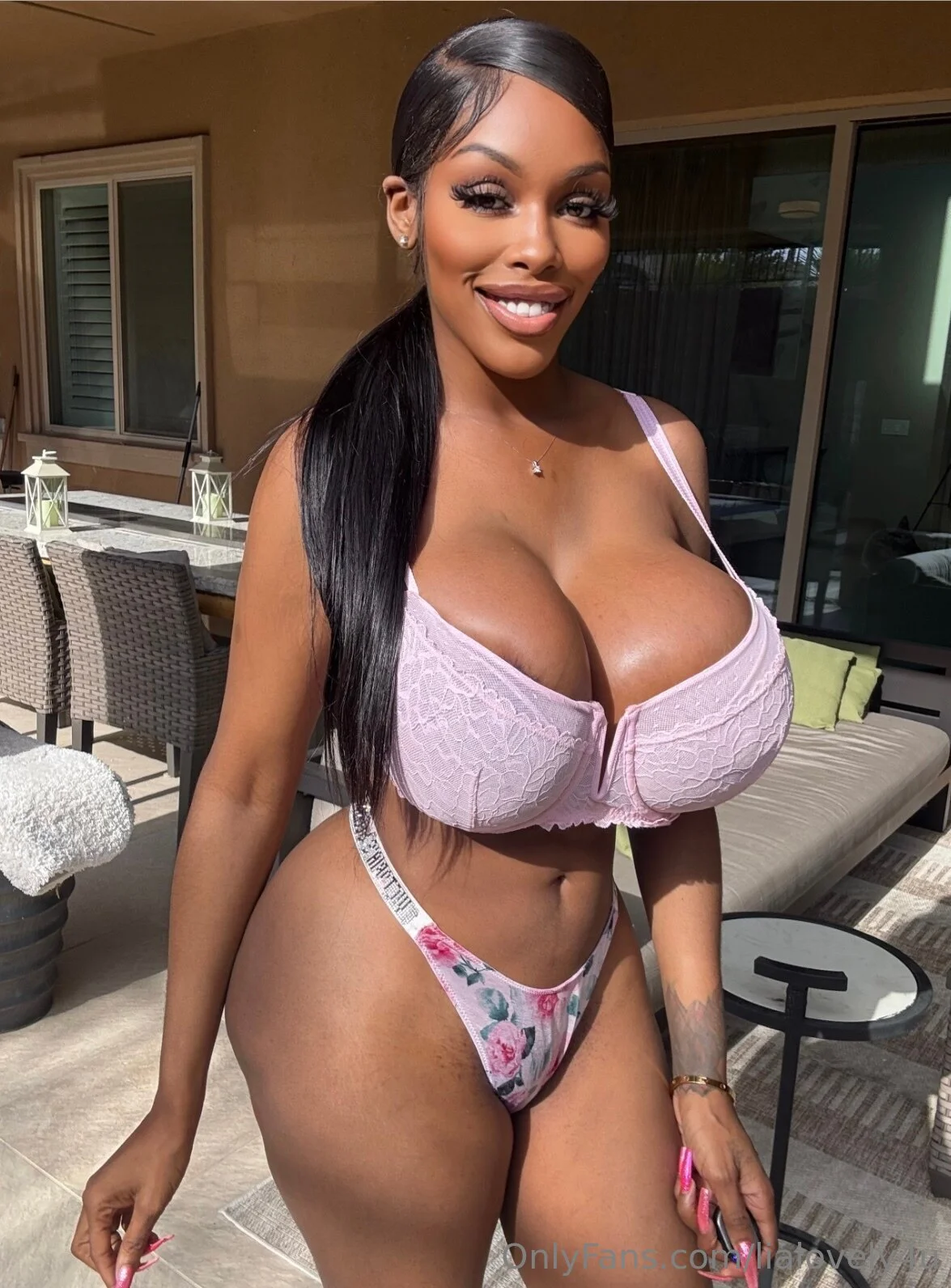 Lia Lovely OnlyFans premium content 1 - lialovely4u exclusive collection