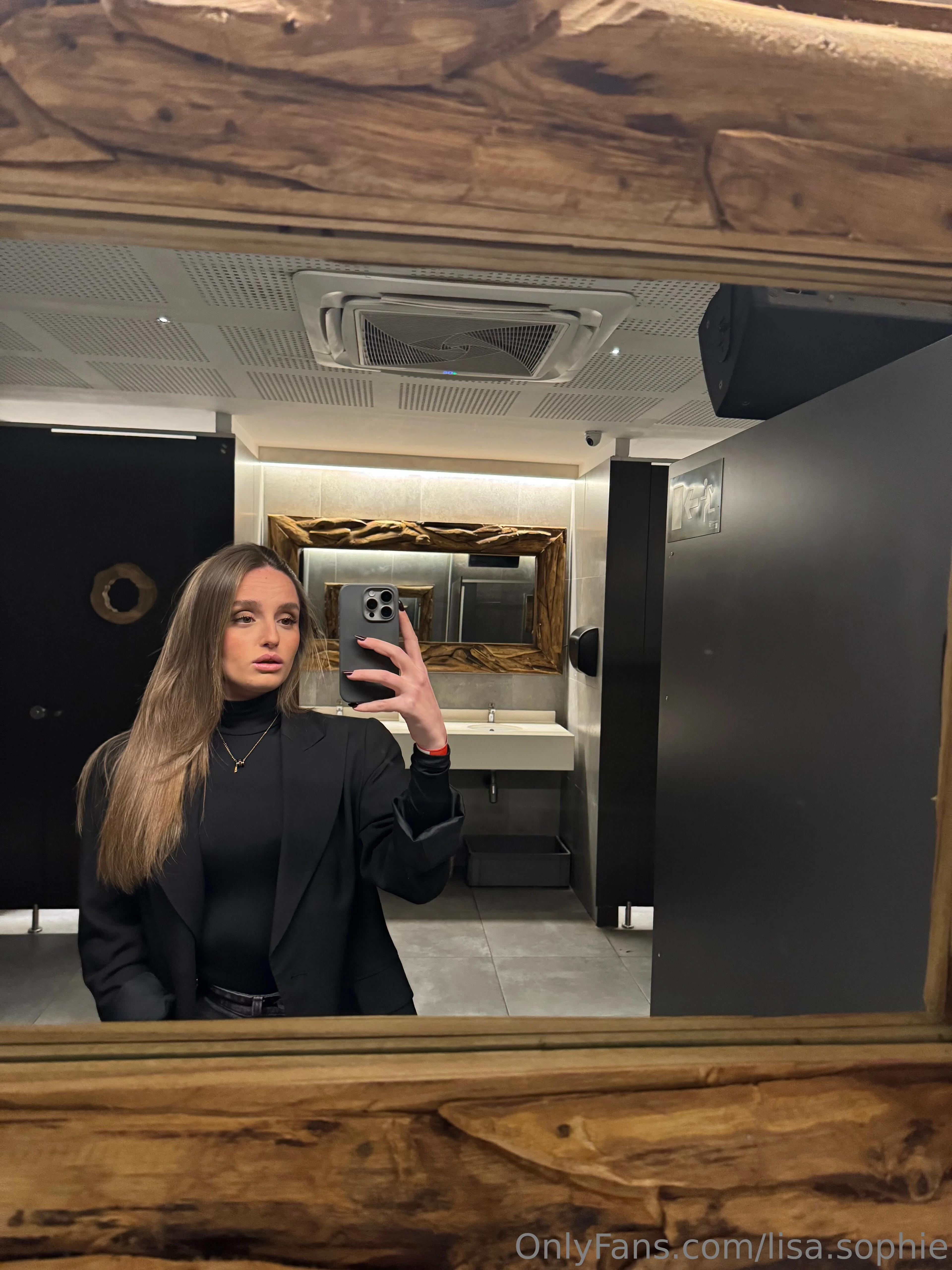 Lisa OnlyFans premium content 9 - lisa.sophie exclusive collection