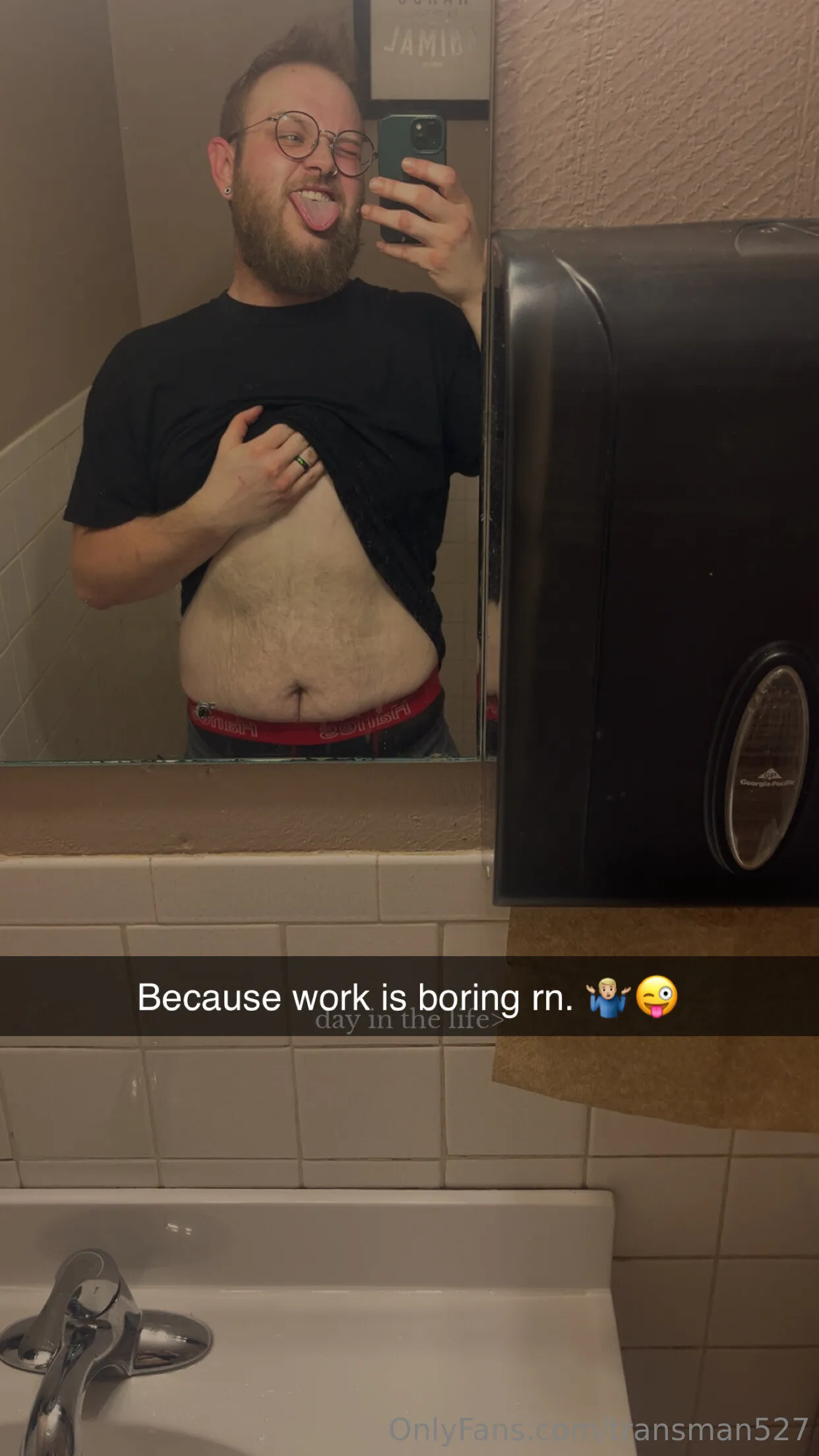 BiMascFTM OnlyFans premium content 12 - transman527 exclusive collection