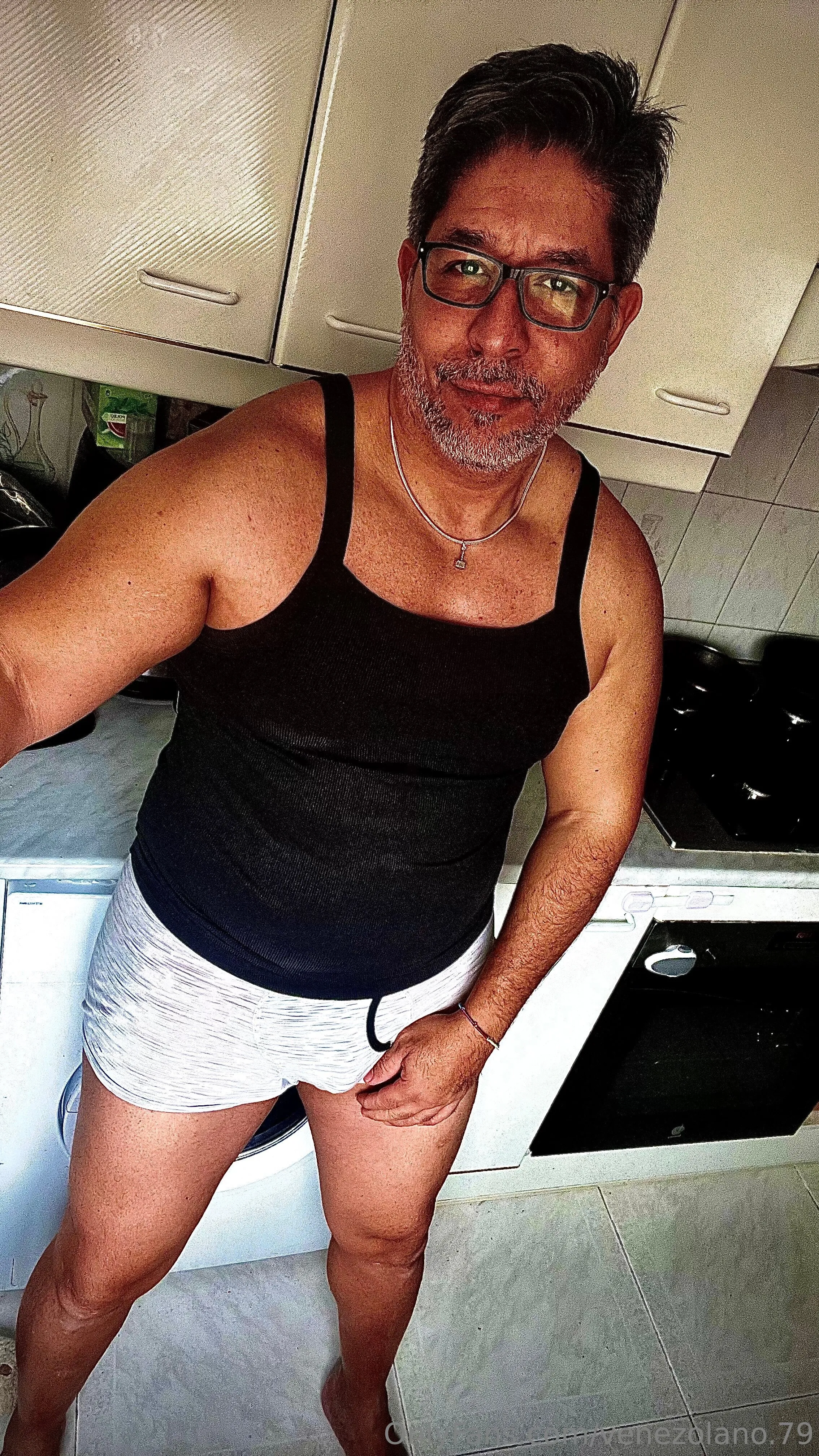 Venezolano 1979 OnlyFans premium content 6 - venezolano.79 exclusive collection