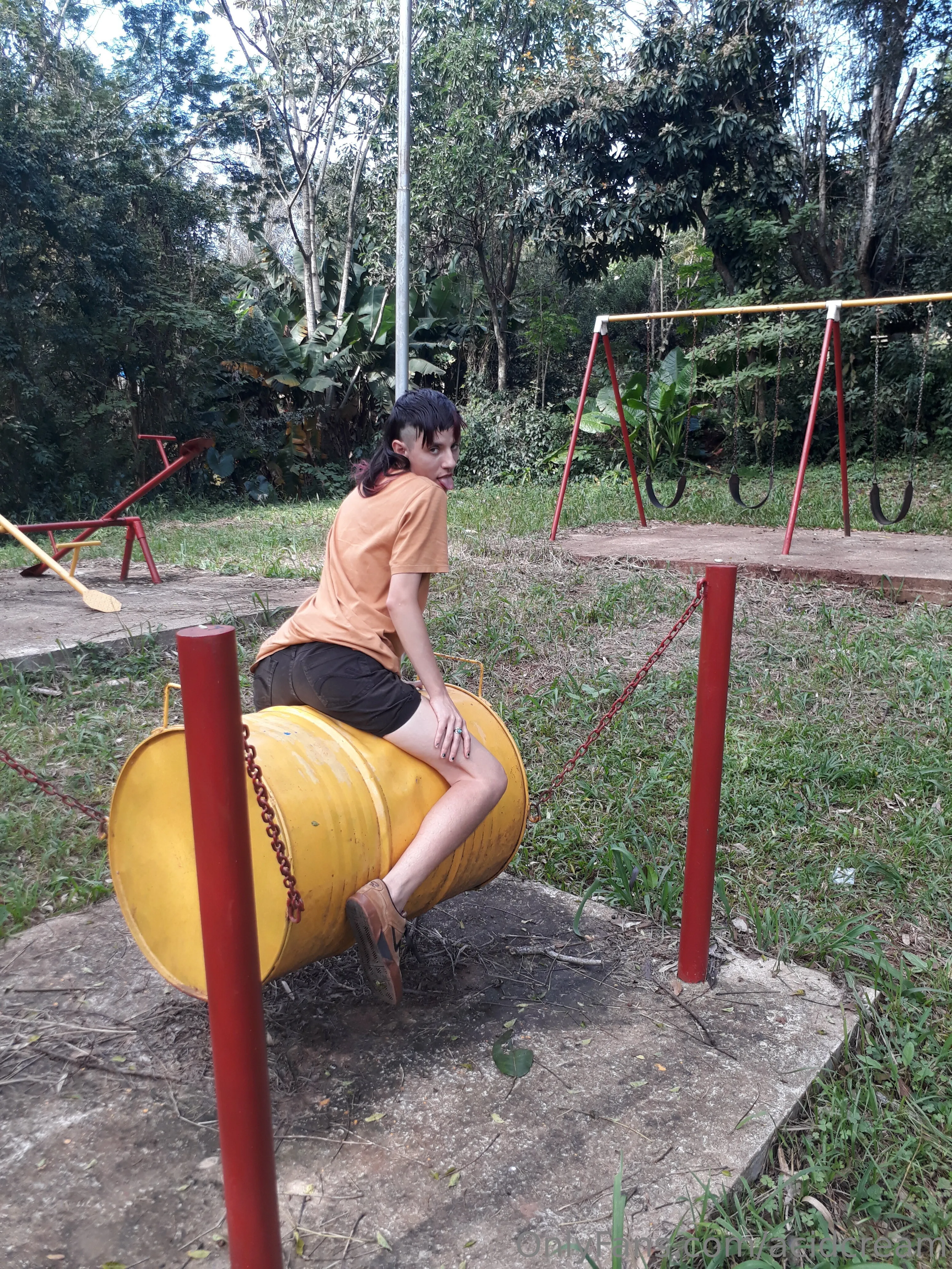 Toyverde🐶 OnlyFans premium content 6 - acidcream exclusive collection