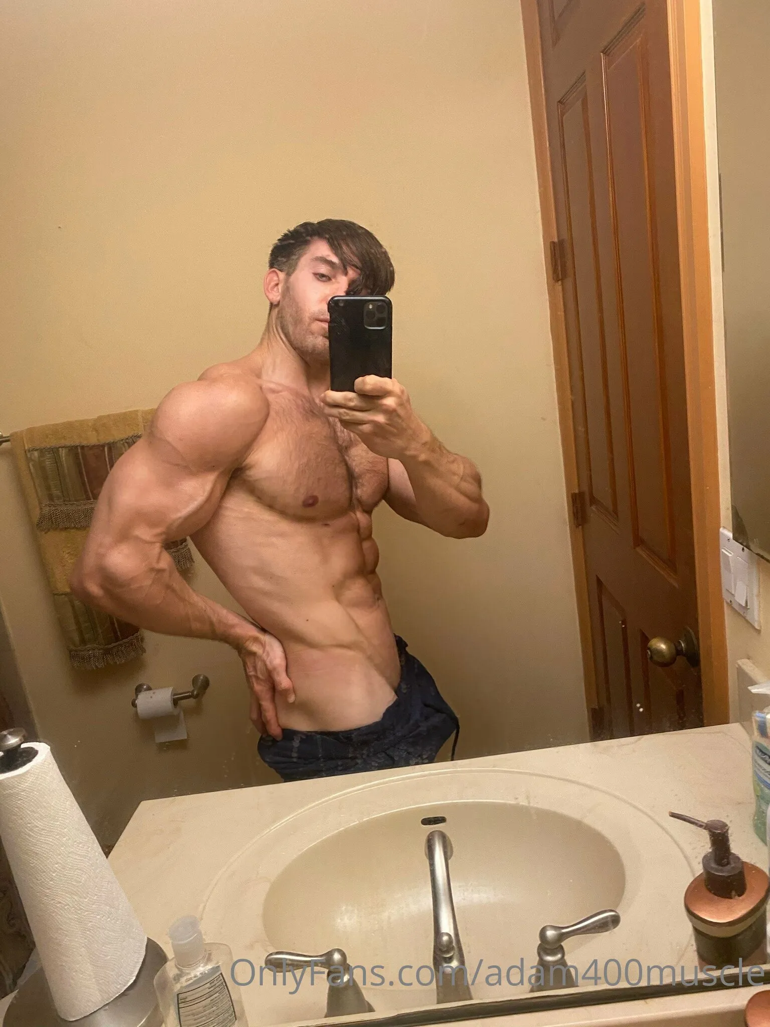 Adam400Muscle OnlyFans premium content 1 - adam400muscle exclusive collection