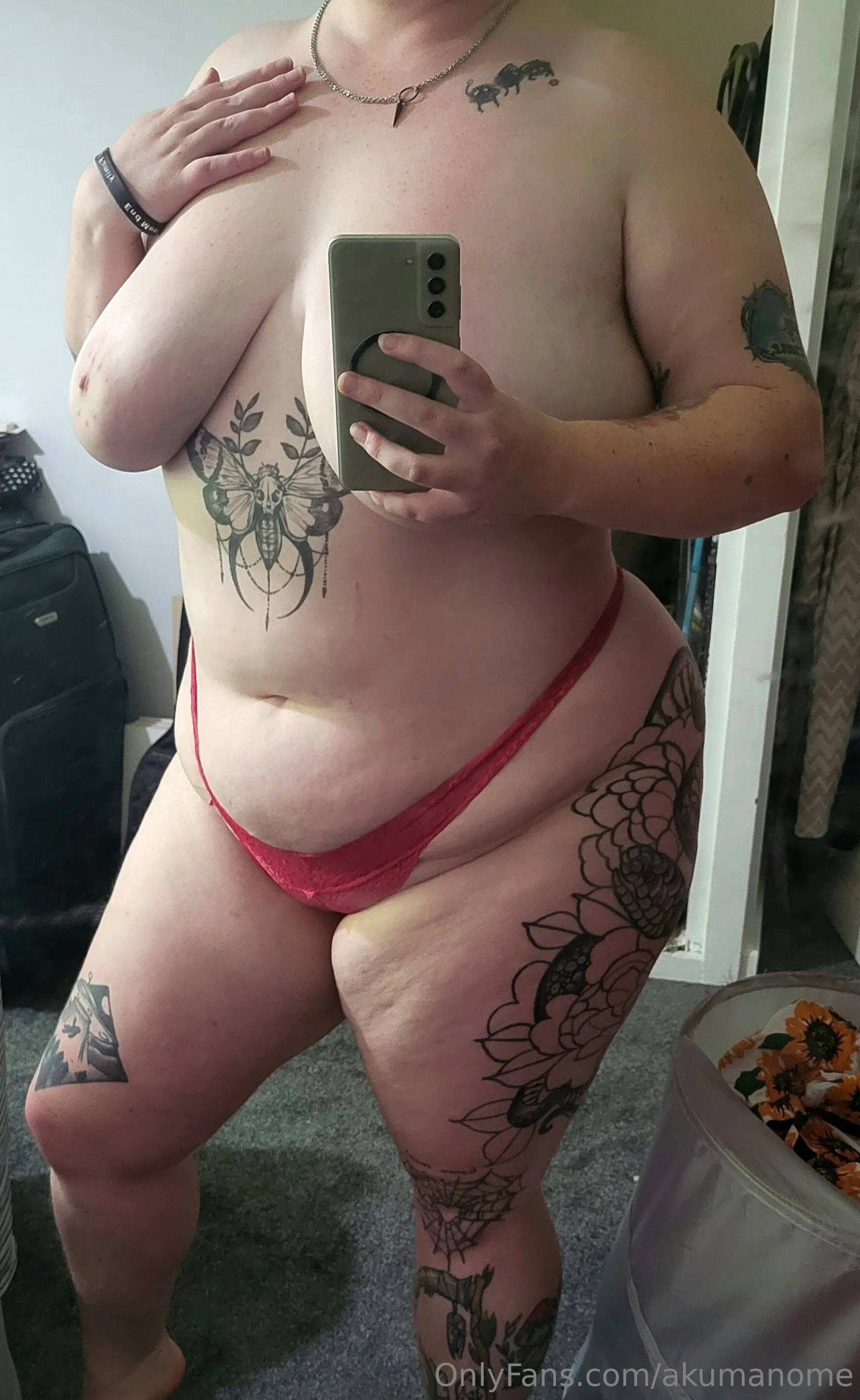 INACTIVE. OnlyFans premium content 34 - akumanome exclusive collection