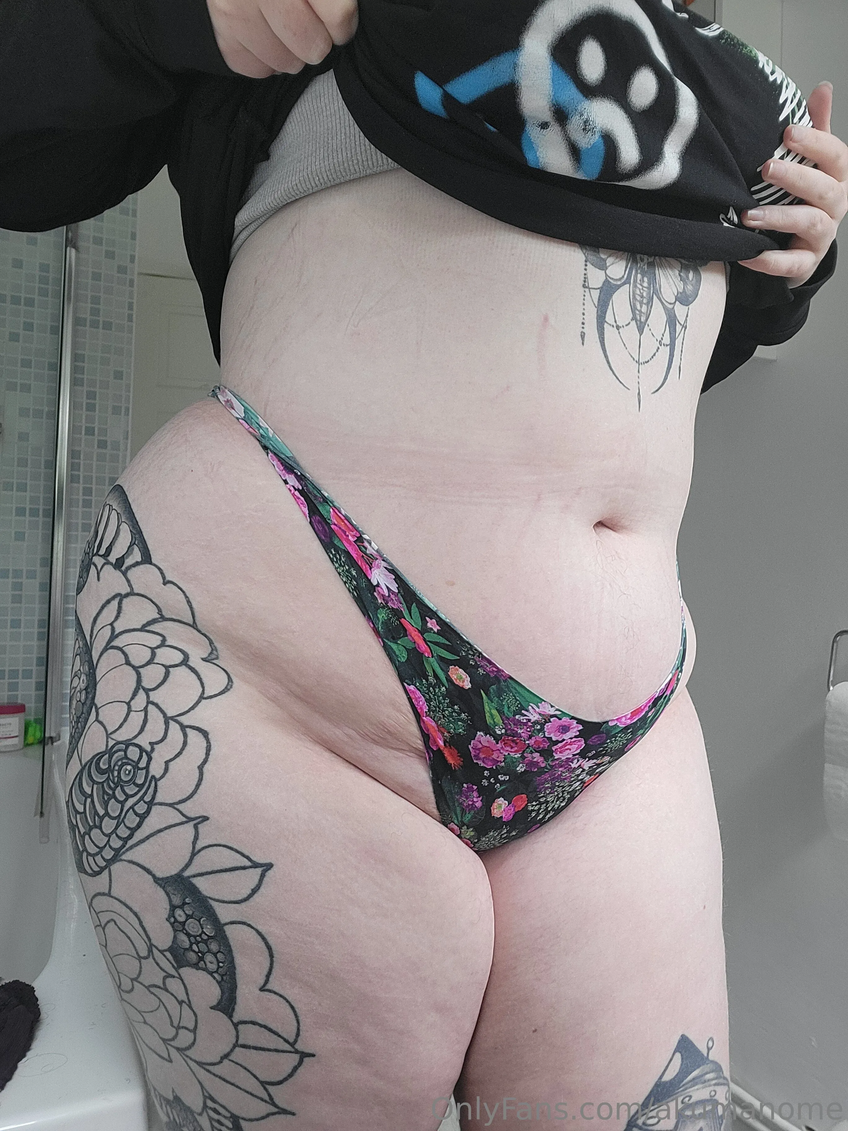 INACTIVE. OnlyFans premium content 18 - akumanome exclusive collection