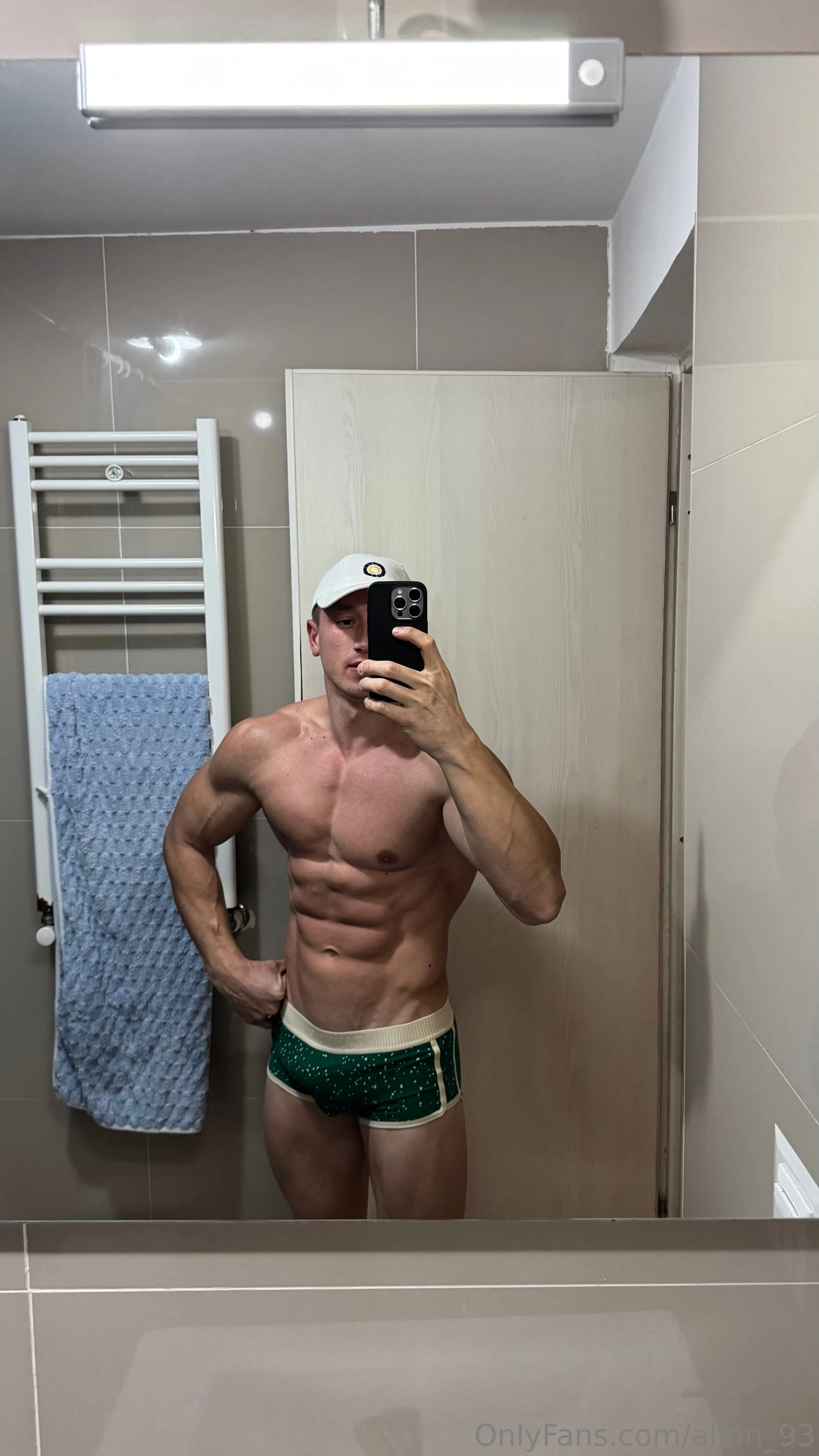 Mark D OnlyFans premium content 1 - alinn_93 exclusive collection