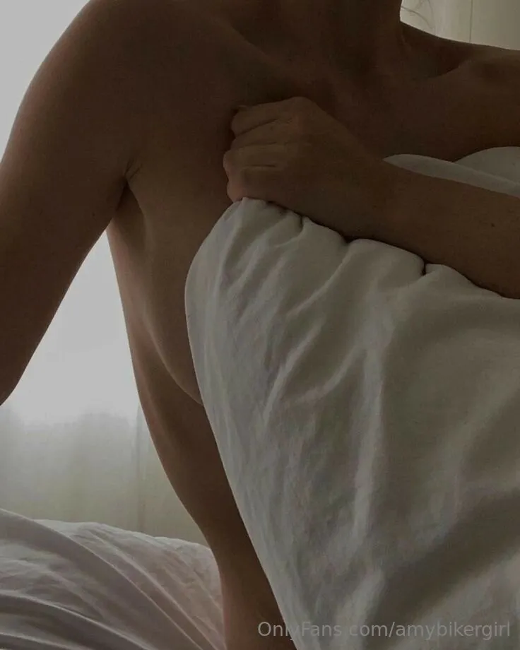 Amy 🔝 9% OnlyFans premium content 5 - amybikergirl exclusive collection