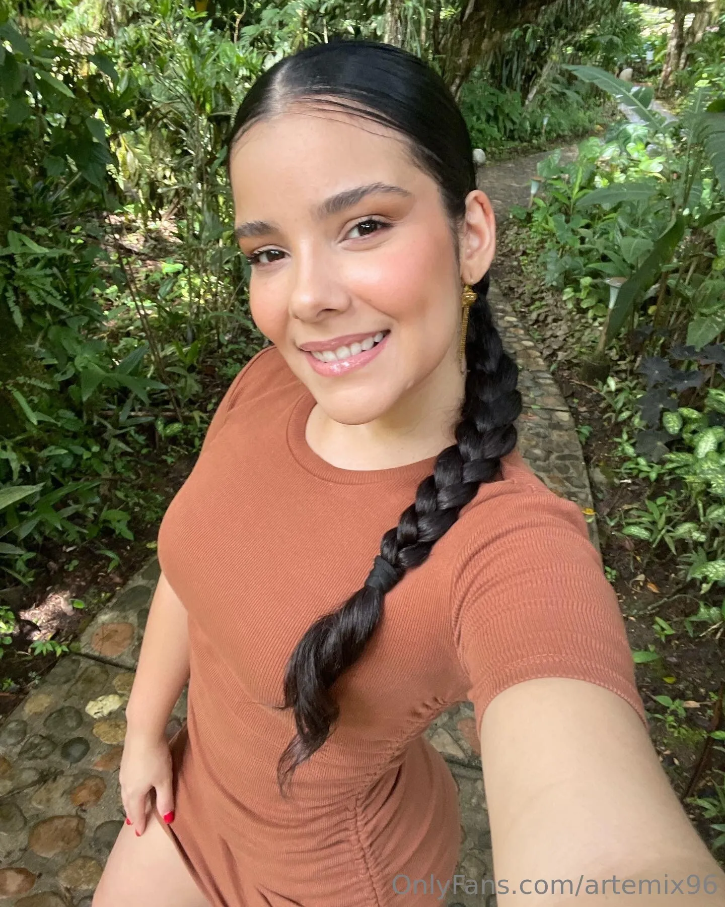 Artemix OnlyFans premium content 11 - artemix96 exclusive collection