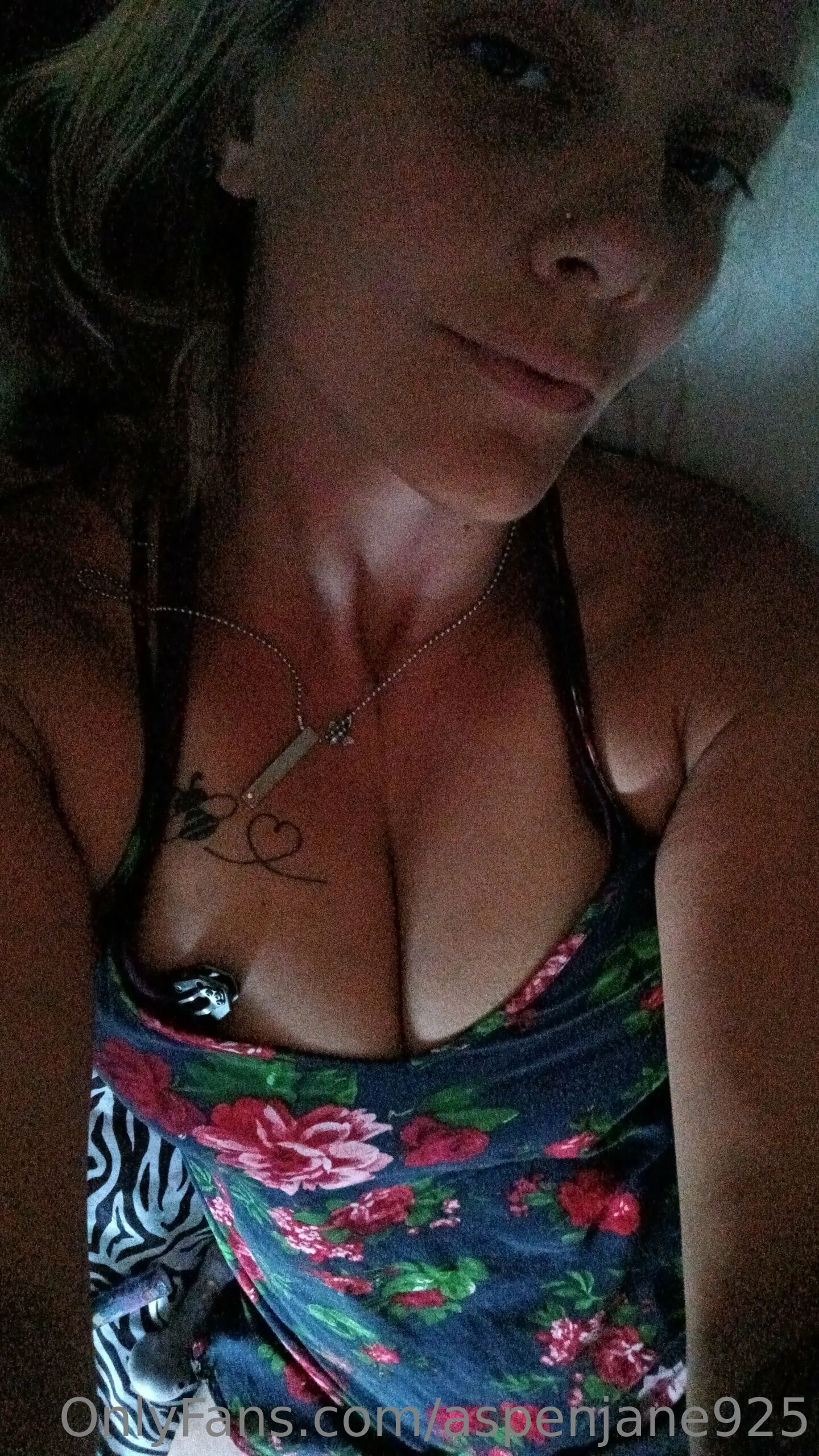 AspenJane OnlyFans premium content 26 - aspenjane925 exclusive collection