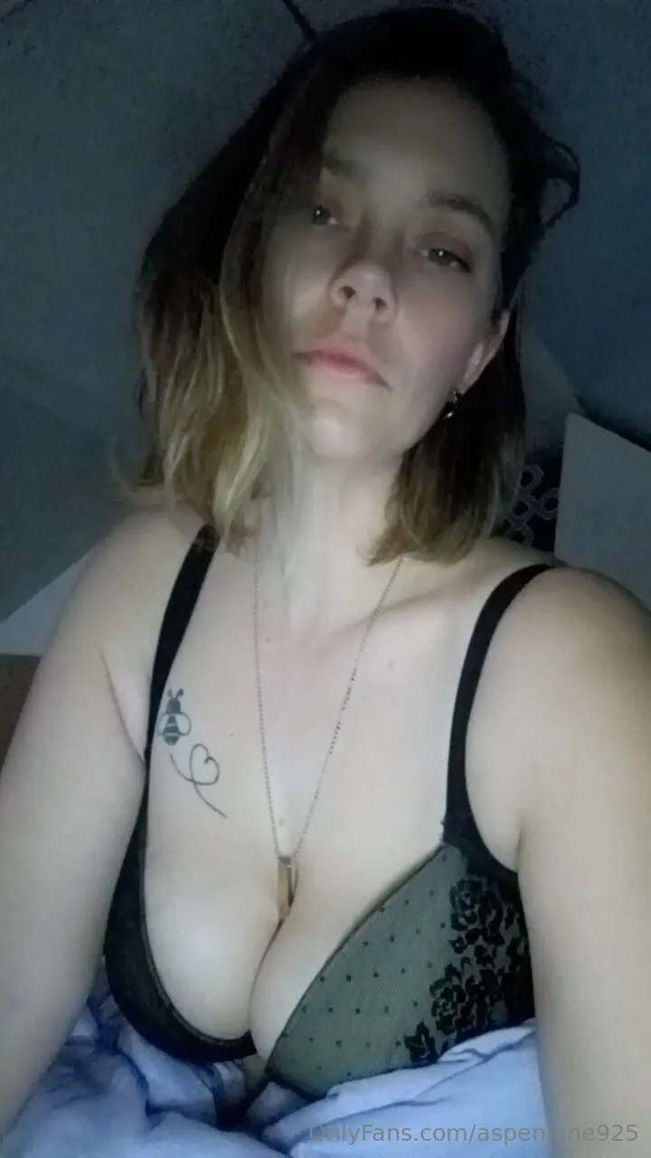 AspenJane OnlyFans premium content 18 - aspenjane925 exclusive collection