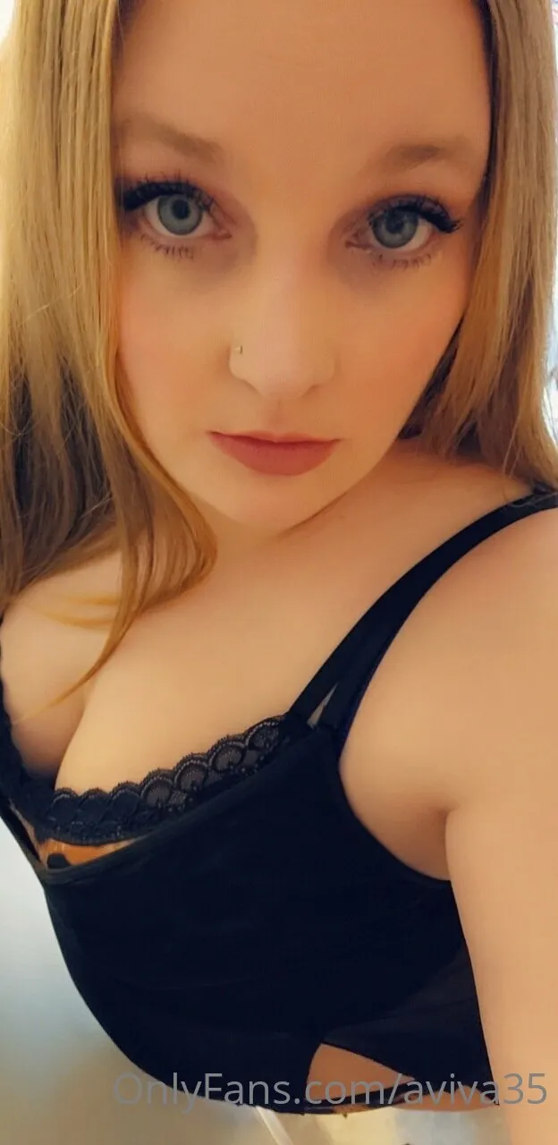 Aviva OnlyFans premium content 13 - aviva35 exclusive collection