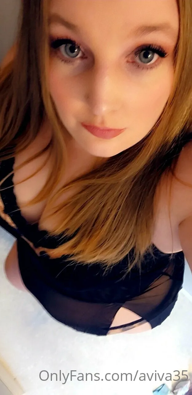 Aviva OnlyFans premium content 11 - aviva35 exclusive collection