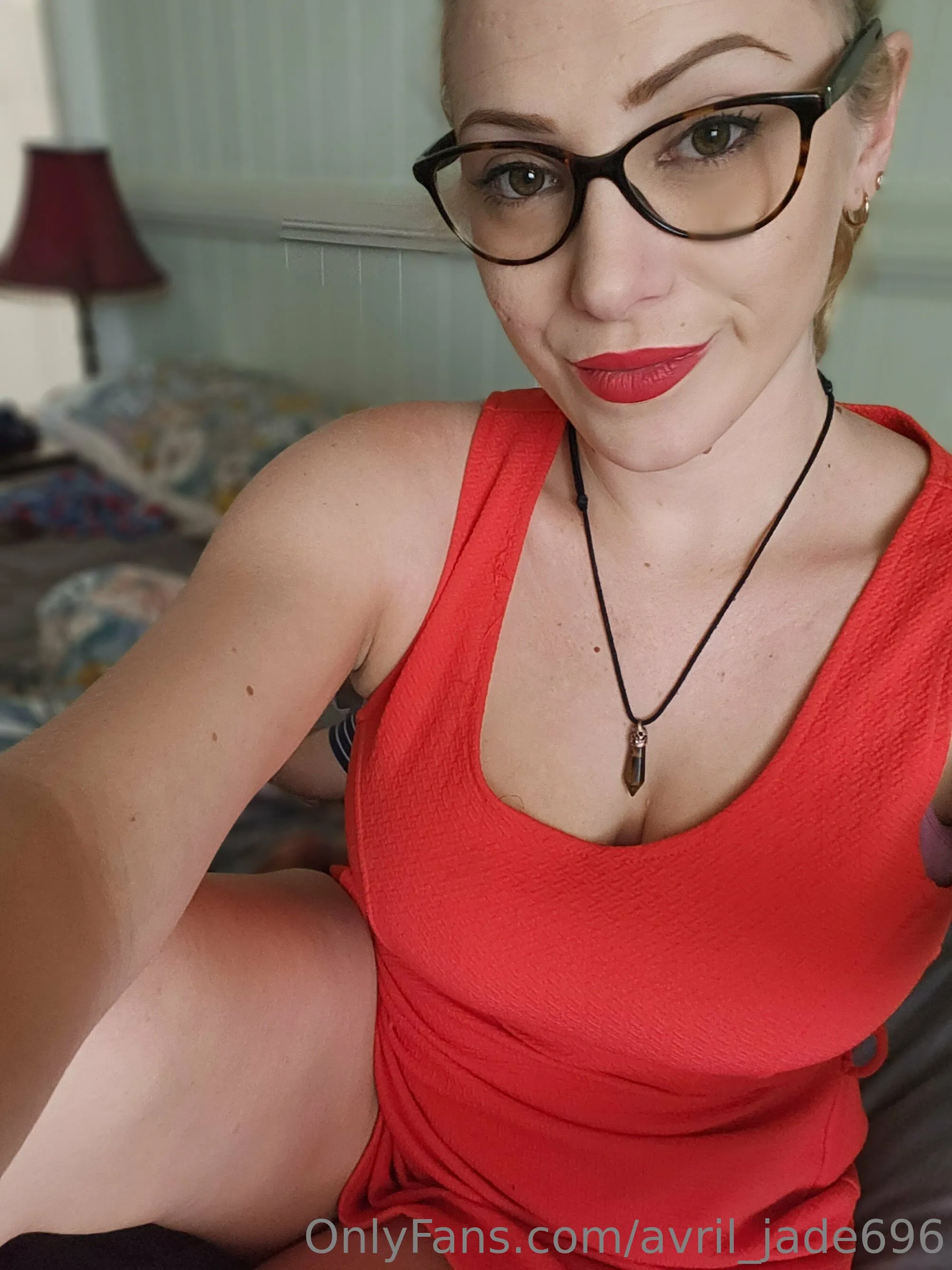 Avril Jade OnlyFans premium content 24 - avril_jade696 exclusive collection