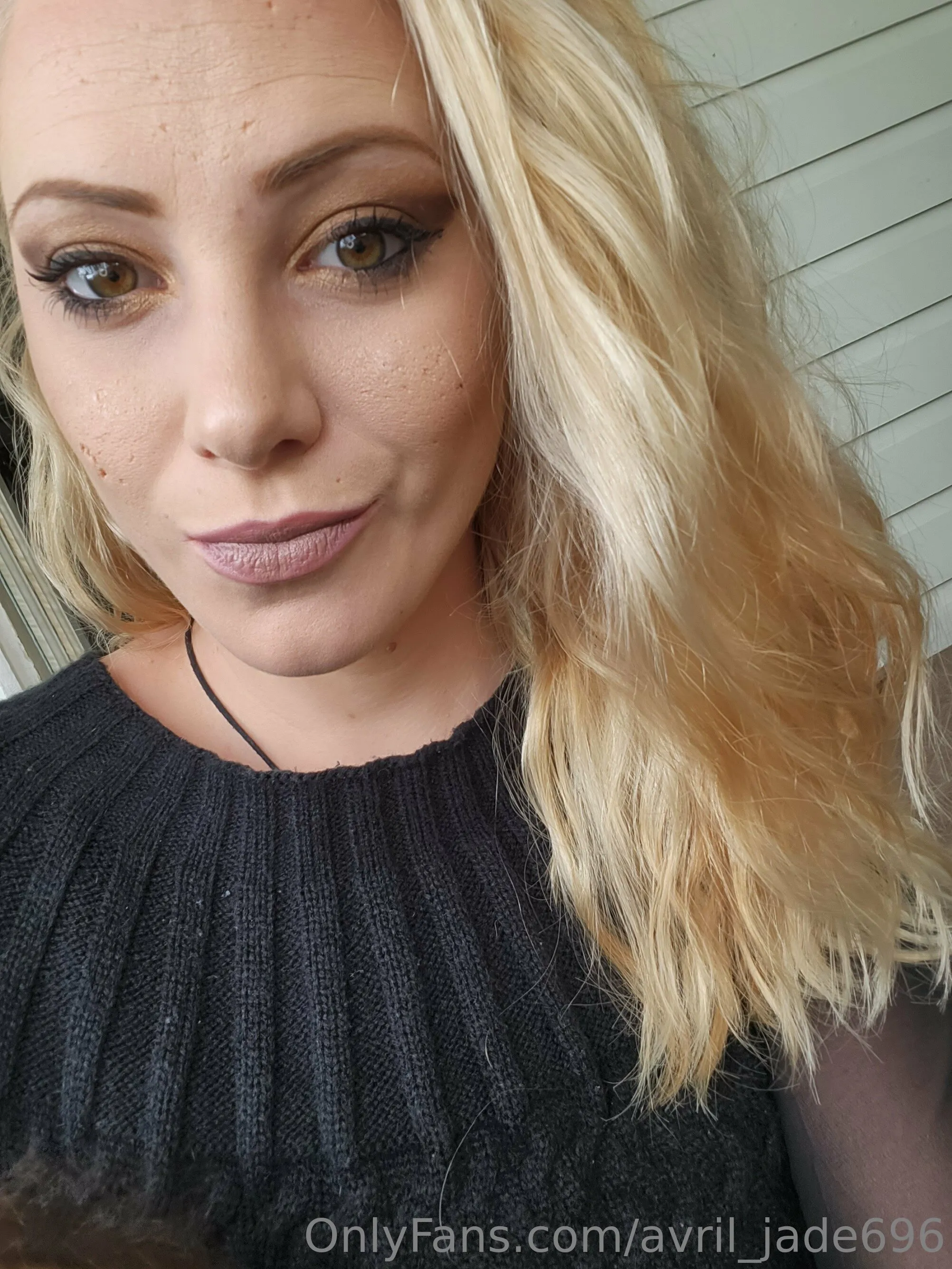 Avril Jade OnlyFans premium content 12 - avril_jade696 exclusive collection