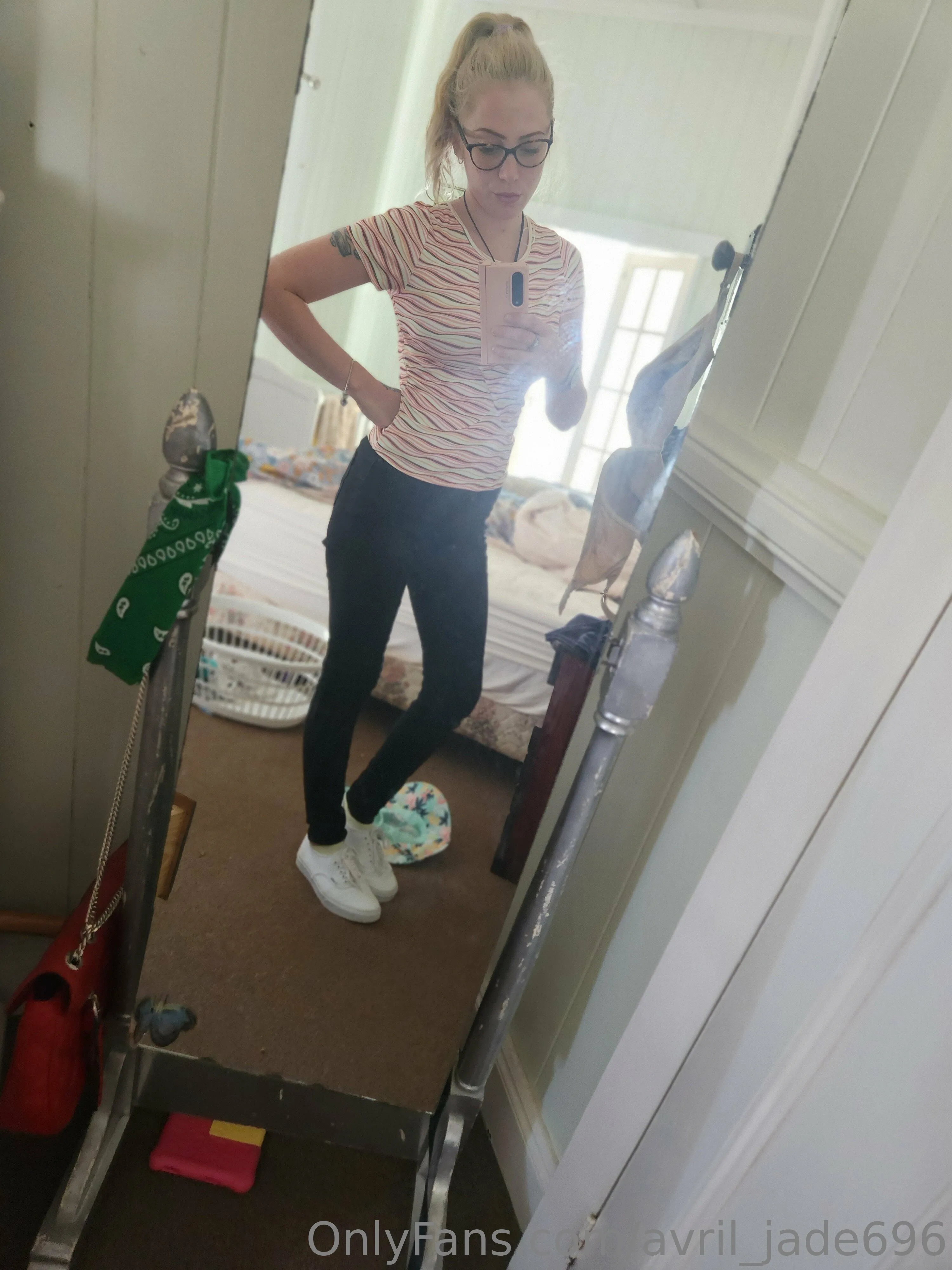 Avril Jade OnlyFans premium content 9 - avril_jade696 exclusive collection